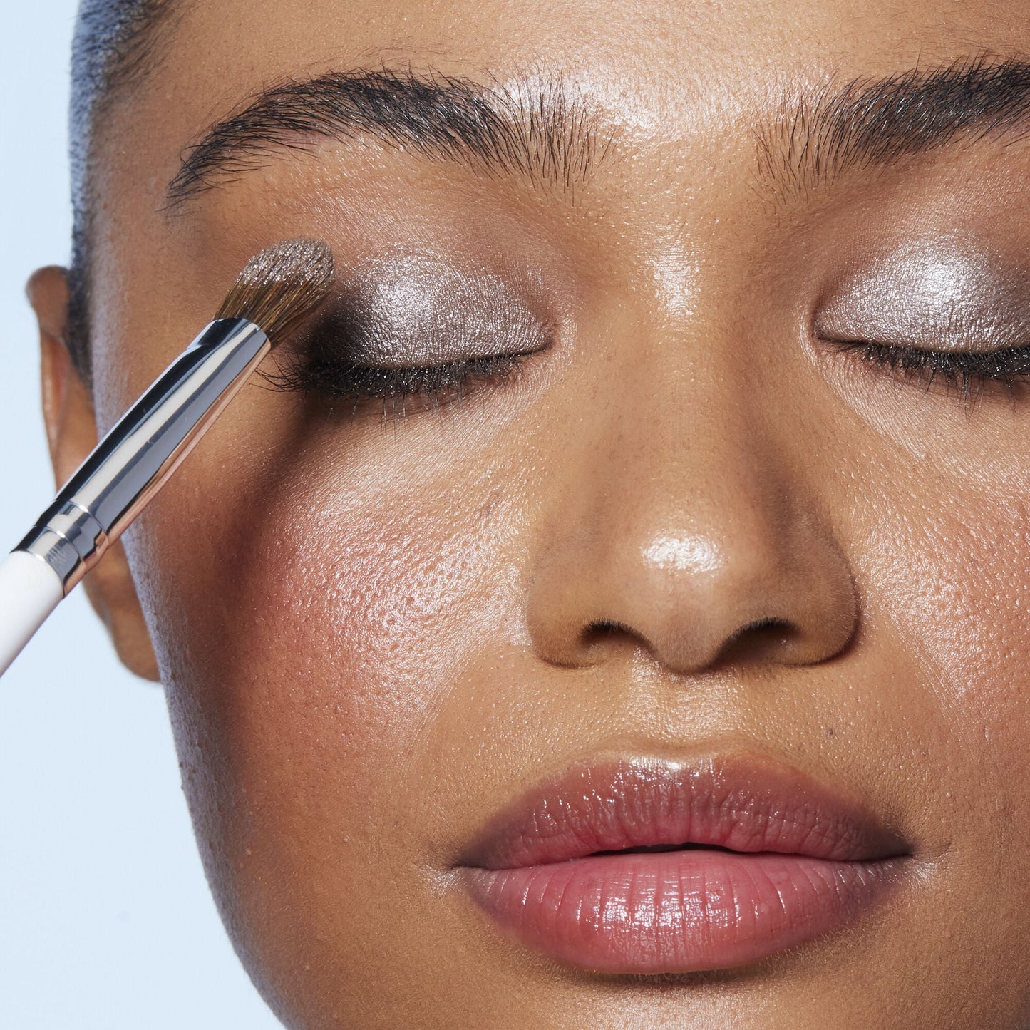 wide-tapered-eyeshadow-brush-o9 21994_Wide_Trapered_Eyeshadow_Brush.jpg