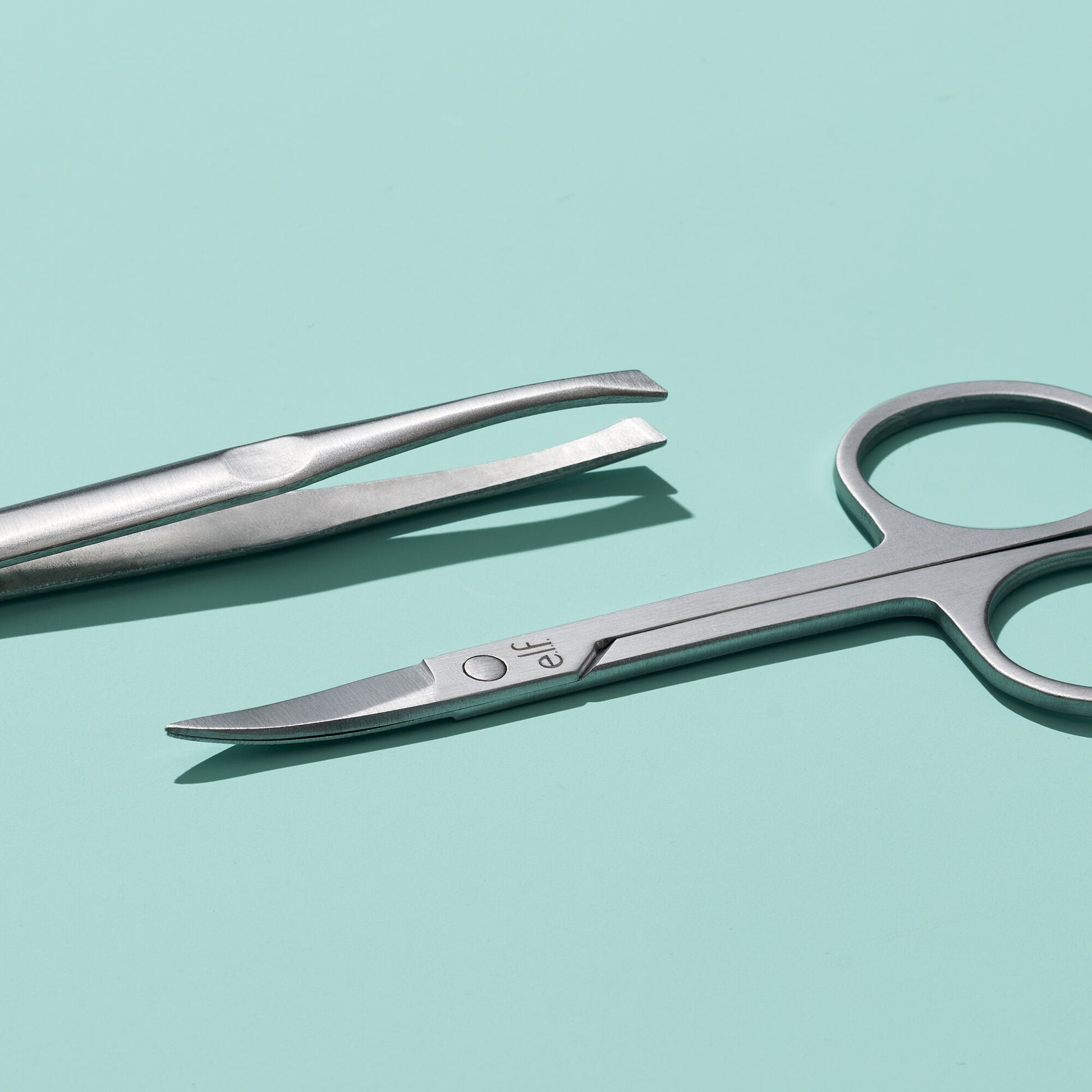 on-point-brow-kit-q6 011822_Brow-ToolSet-V1_0019-RGB_IGF.jpg
