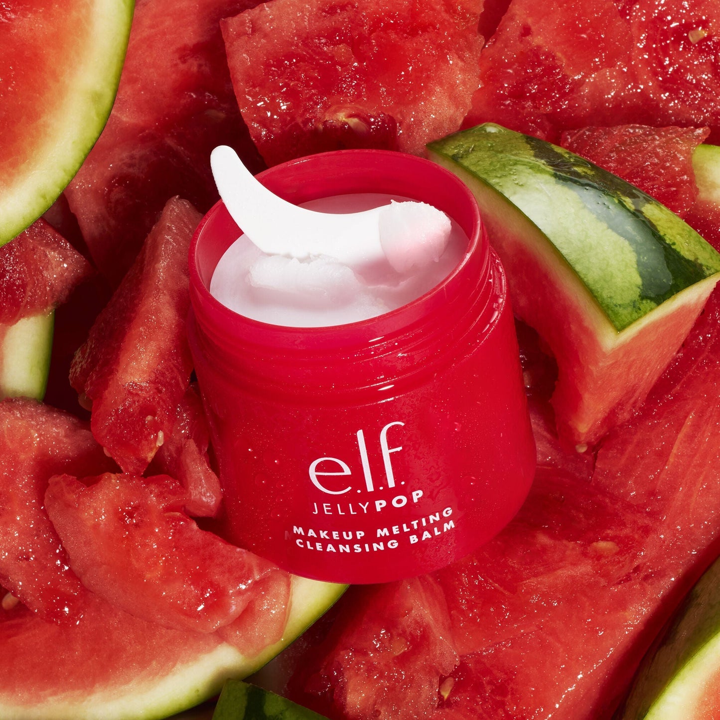jelly-pop-makeup-melting-cleansing-balm-e4 021825_elf_JP_CleansingBalm_Texture_WATER-OPEN_PLATE_186_IGF.jpg