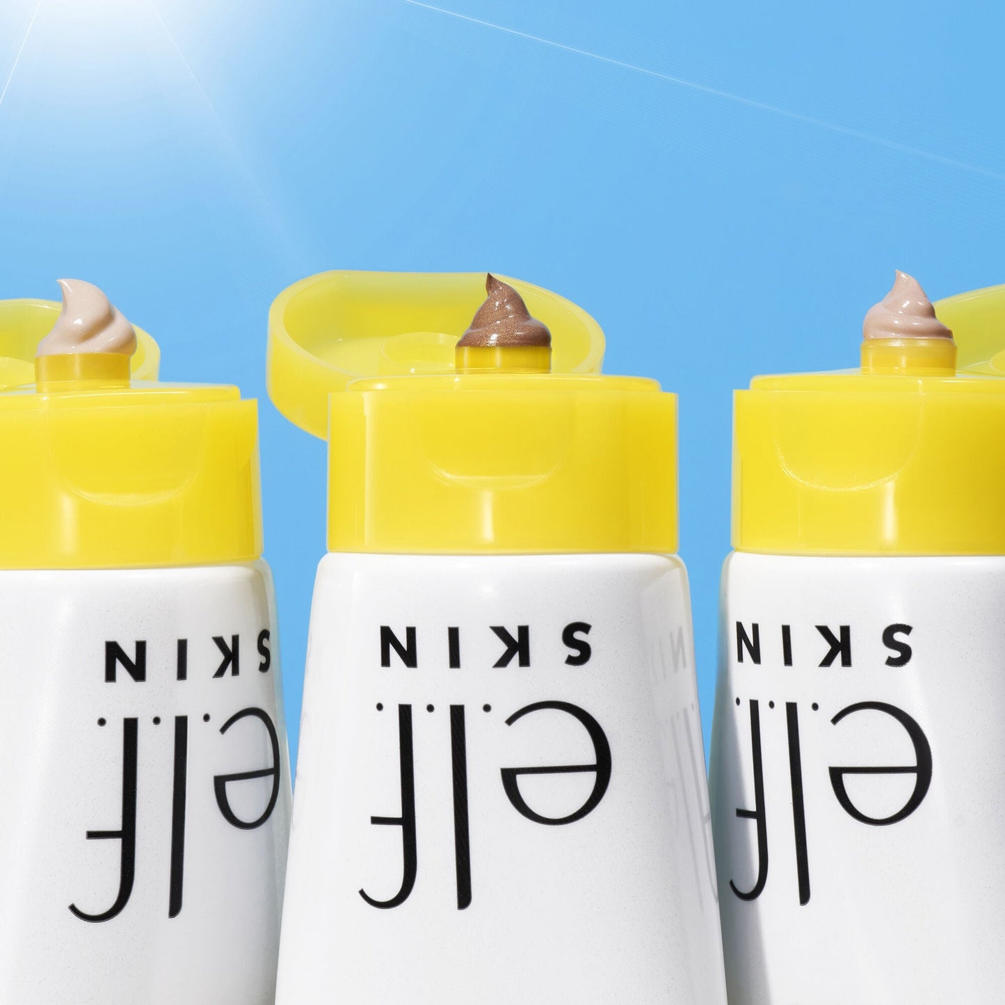 suntouchable-whoa-glow-spf-30-a9 042423_WhoaGlow_Macro_Main-2_IGF_b003ce36-775b-47d0-9dab-e2cd4030ba37.jpg