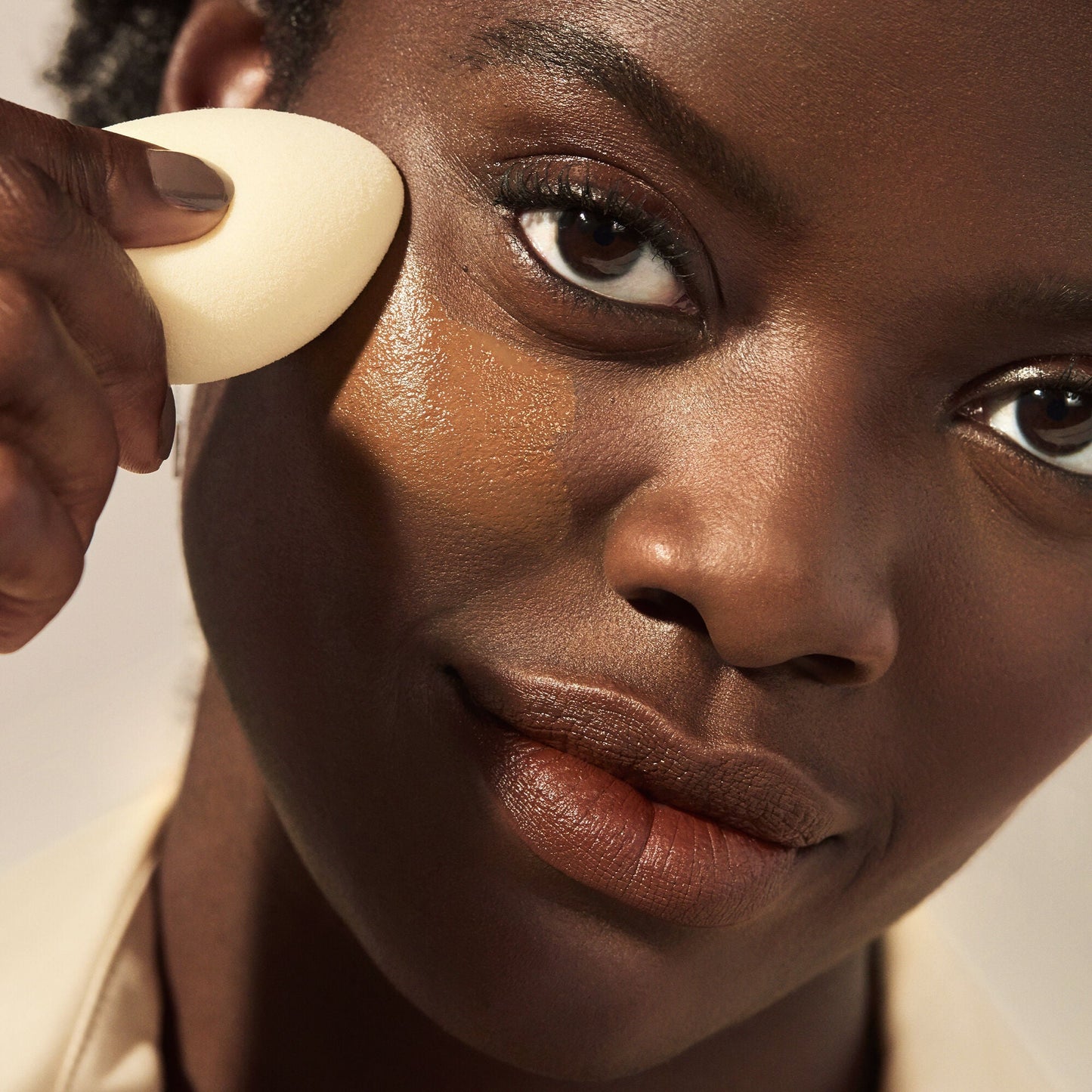 camo-concealer-sponge-m9 07292020_Wemi_HydratingCamo_1765_V4_IGF.jpg