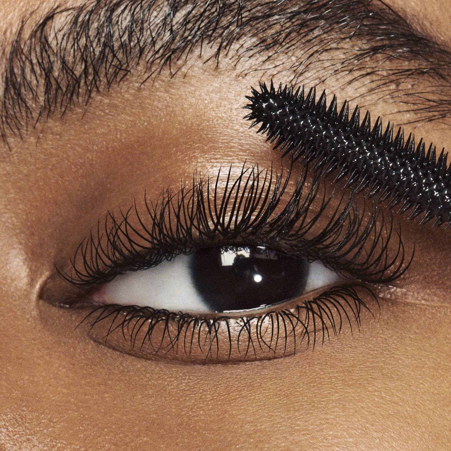 lash-it-loud-mascara-v8 09292020_Ashley_LashLip_065_v4b_IGF.jpg