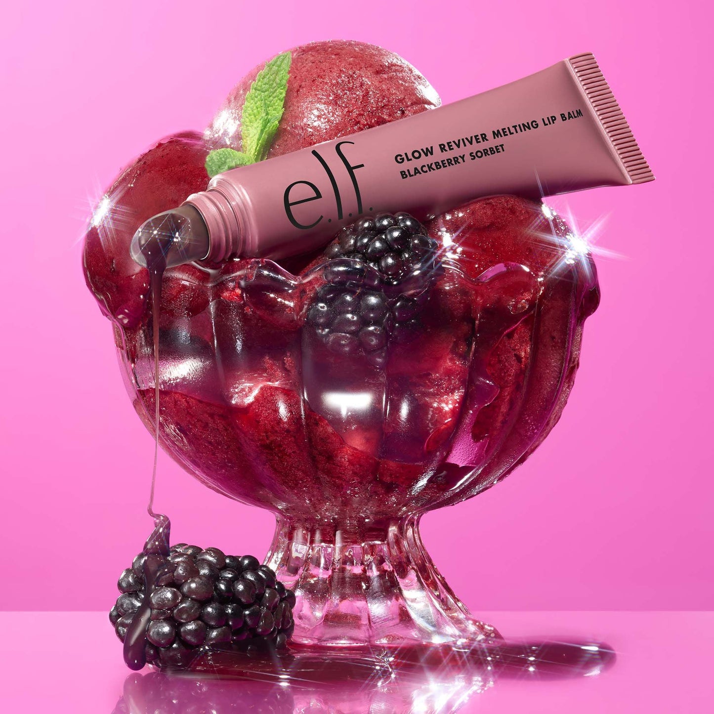 glow-reviver-melting-lip-balm-d5 101624_SL_GRLB_IGF_B_IGFlackB_IGFerry_097_OPITION_2_FOCUS_STACK_FINAL_RGB_IGF.jpg