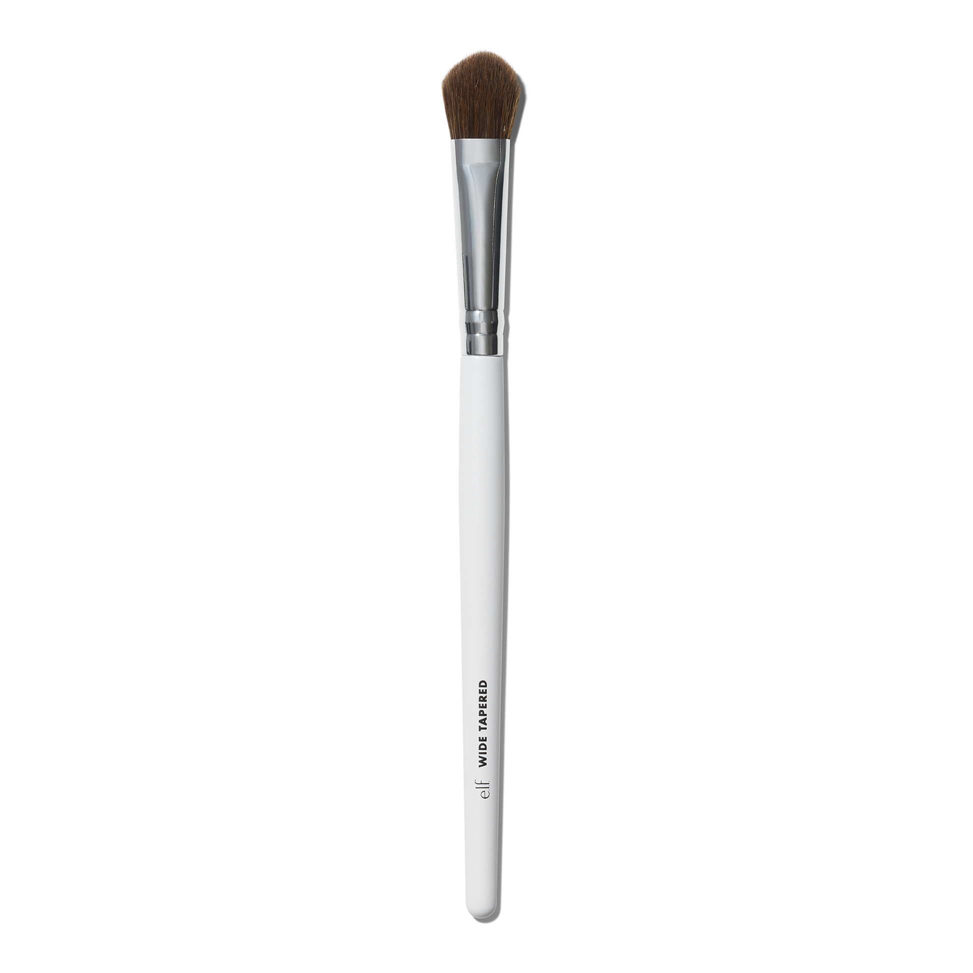 wide-tapered-eyeshadow-brush-o9 21994_OPENA_R.png