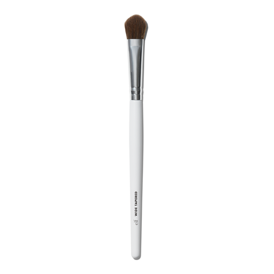 wide-tapered-eyeshadow-brush-o9 21994_OPENA_R.png