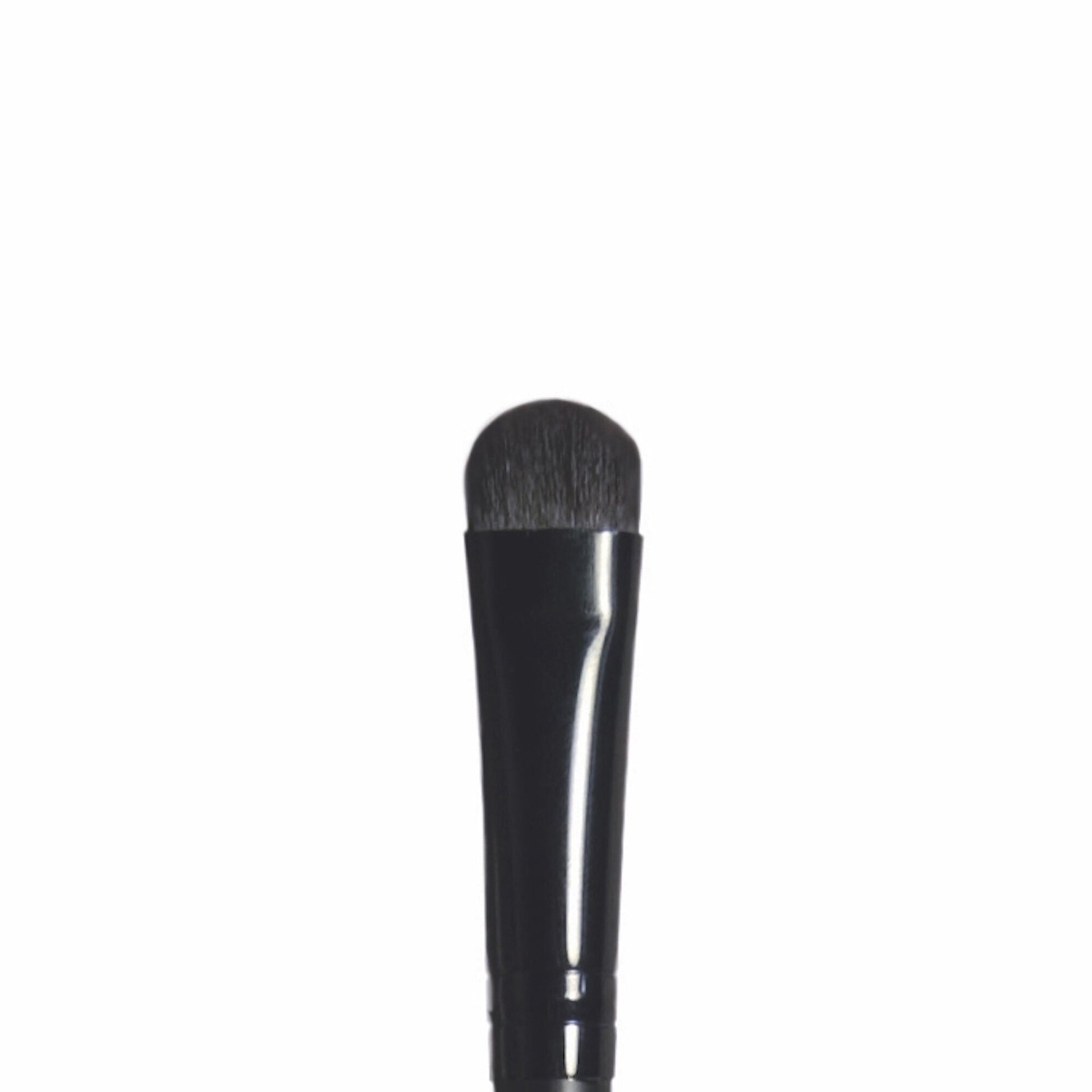eyeshadow-c-brush-h5 BREYE_84008_Macro_C.jpg